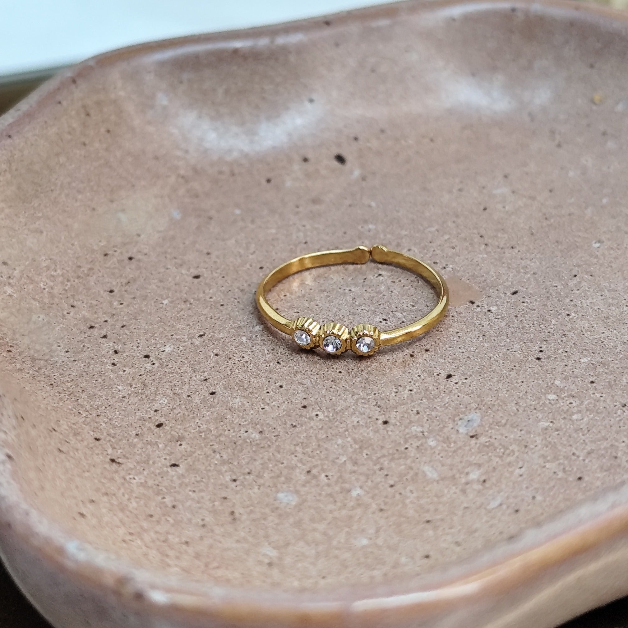 Ring &