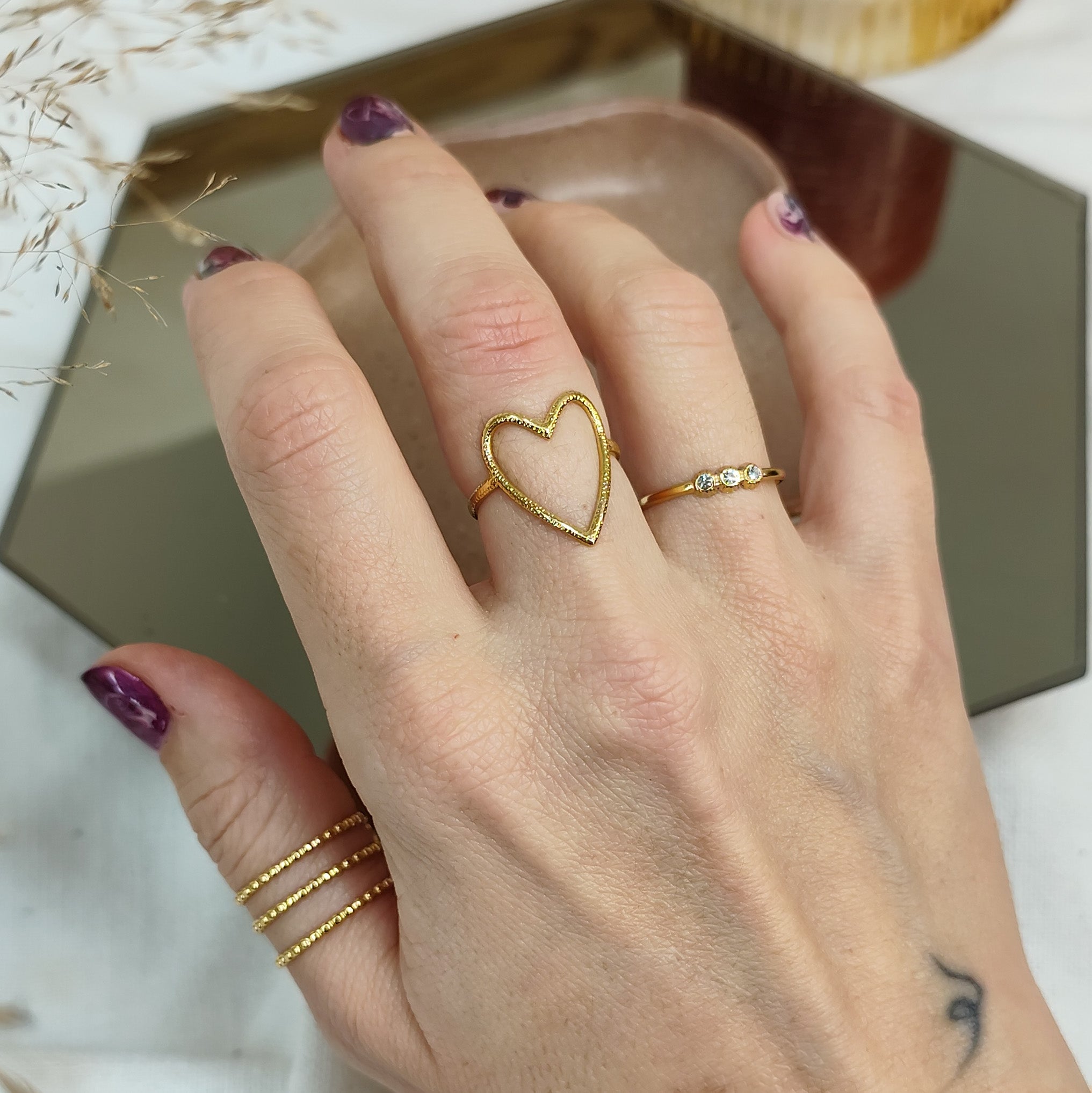 Ring &