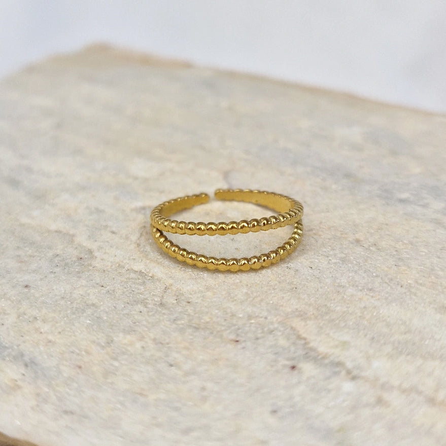 Ring &