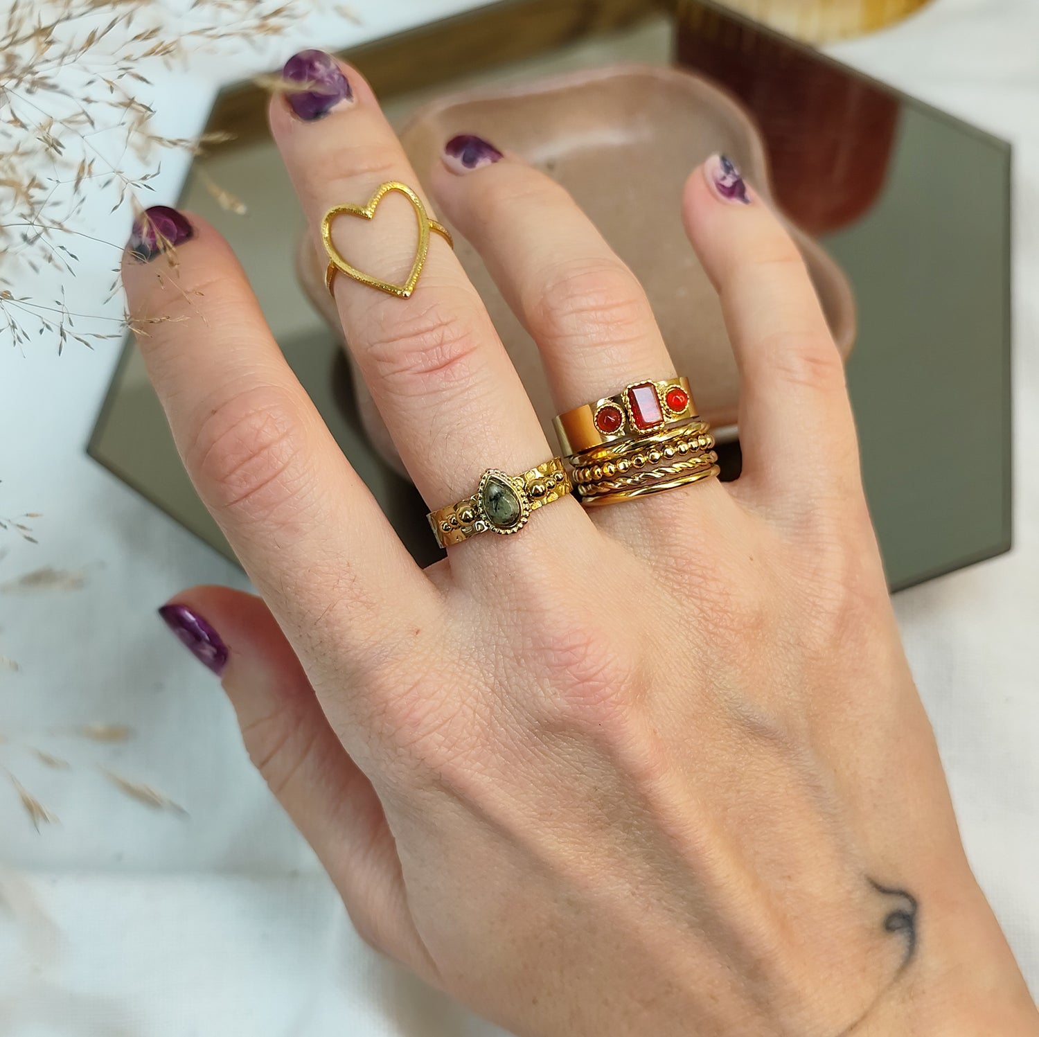 Ring &