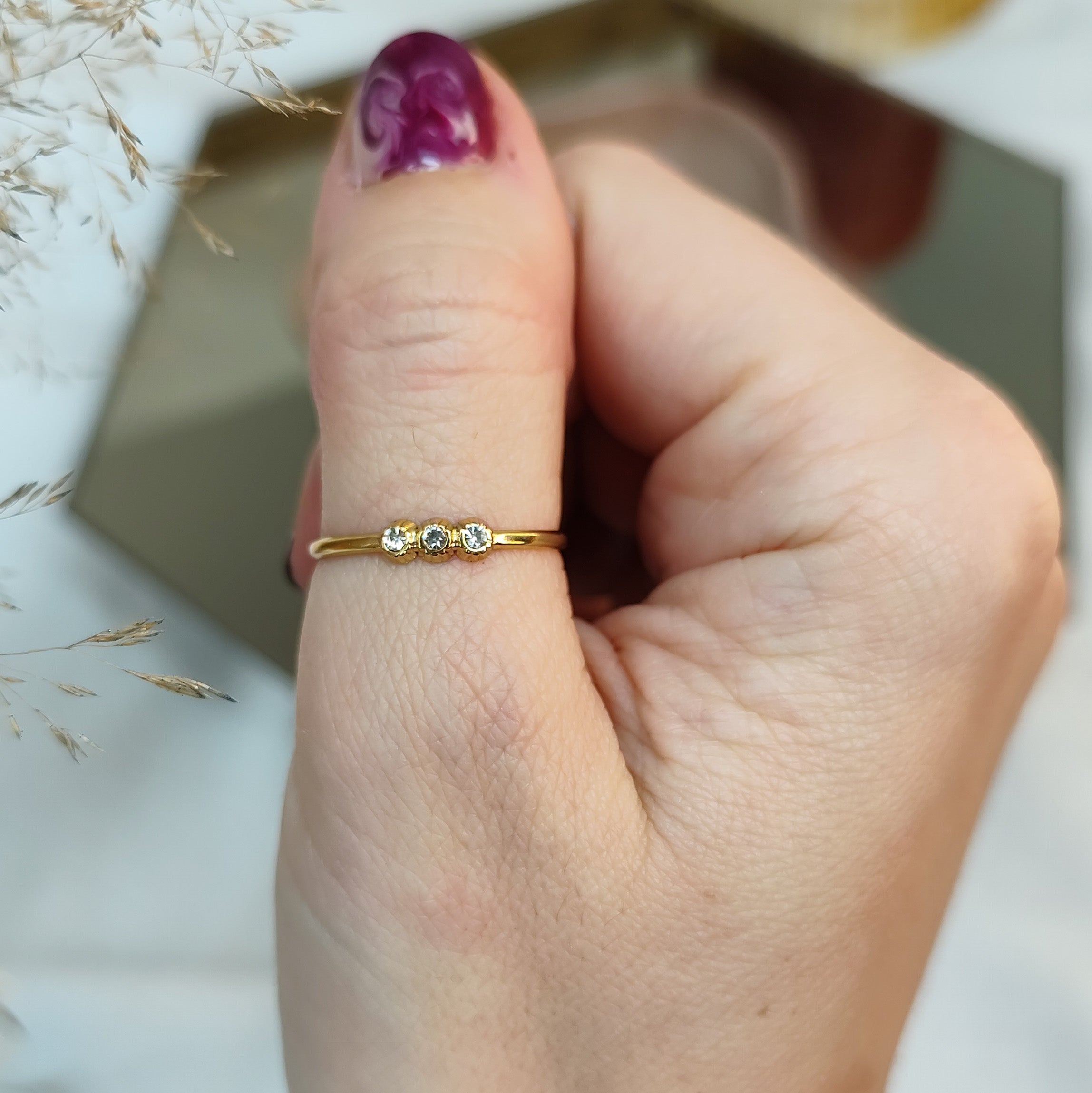Ring &