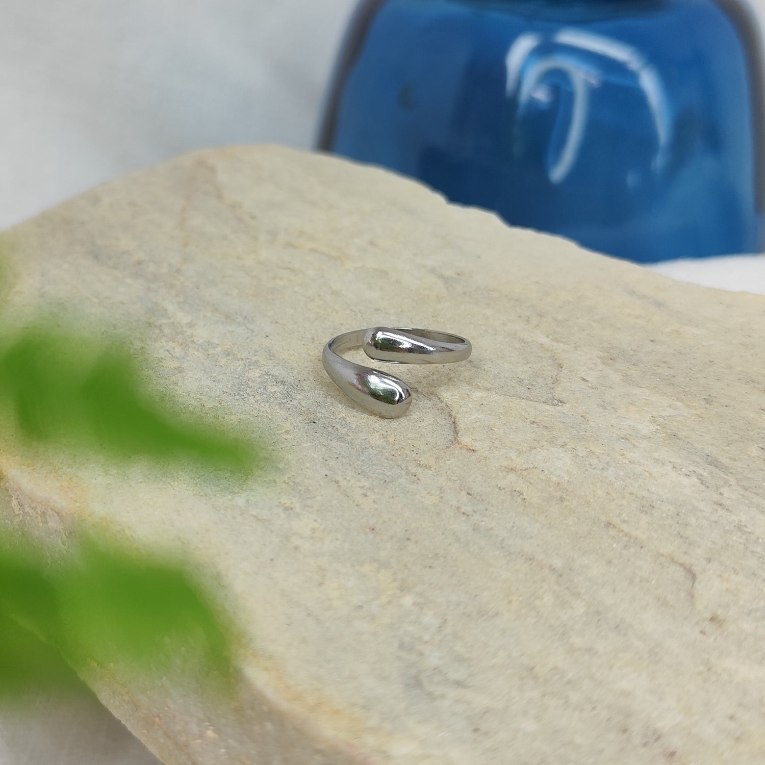 Ring &