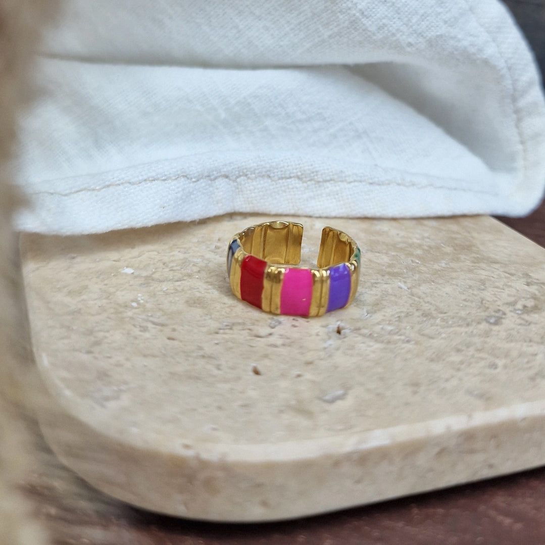 Ring &