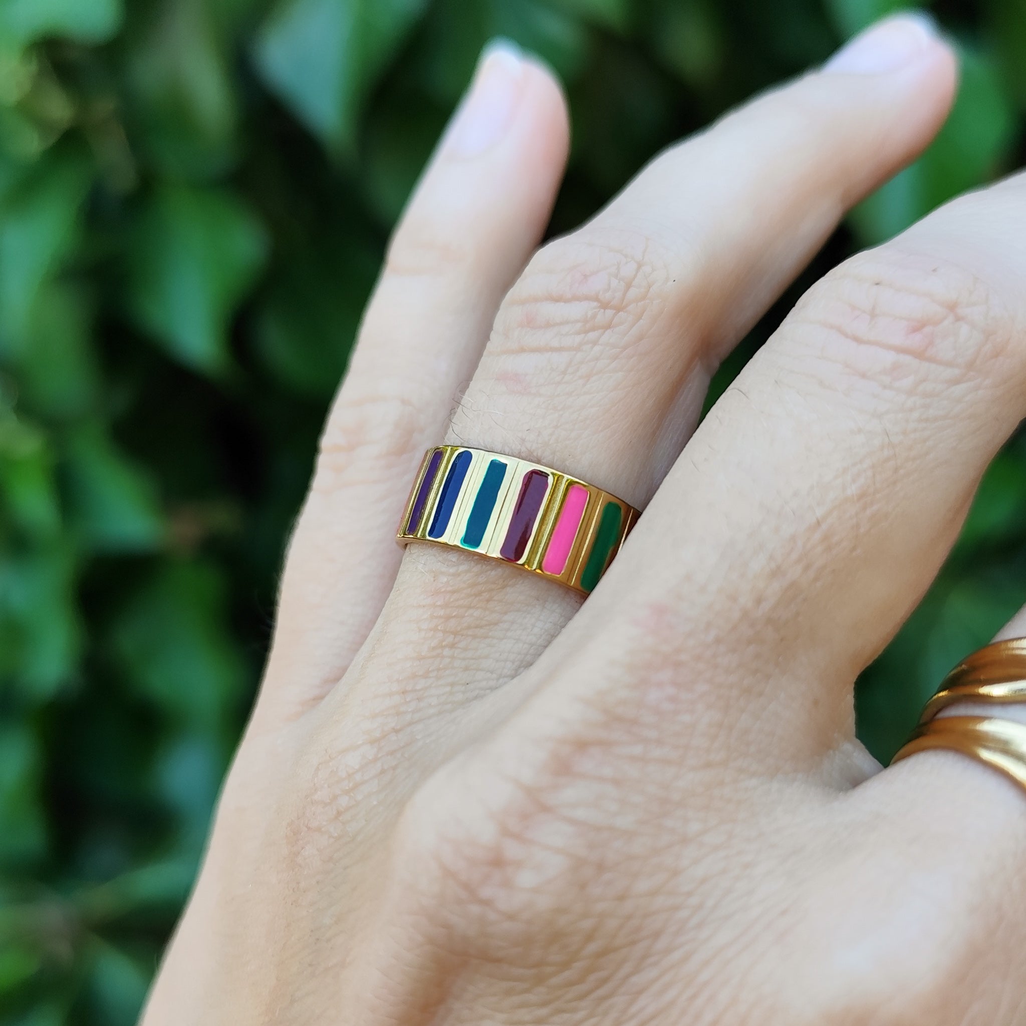 Ring &
