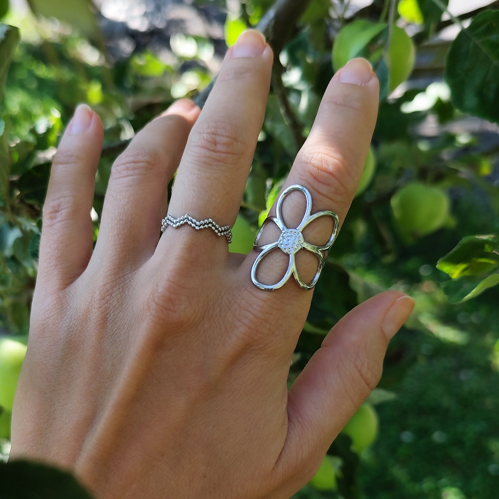 Ring &