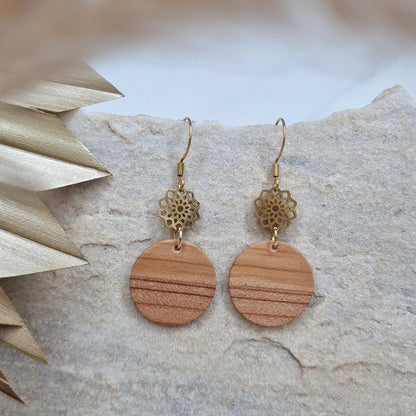 Tree of life ornament cedar